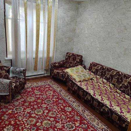 Muharram Homestay In The Neighborhood Of The Registan Square, 家族 ゲストハウス Samarkand Exterior foto